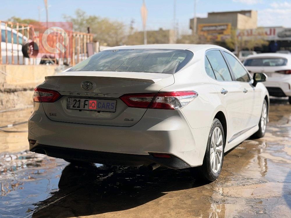 تويوتا كامري